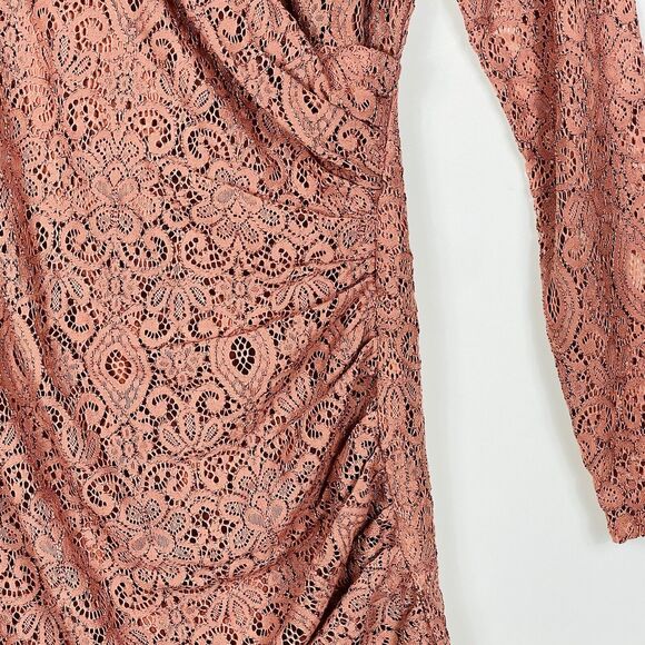 Bardot Isla Russet Brown Long Sleeve Side Ruched Lace Dress Womens Medium NEW - Picture 3 of 7